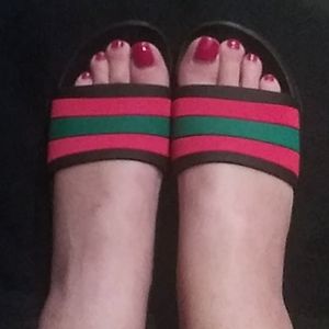 Slides Red & Green Stripped Black